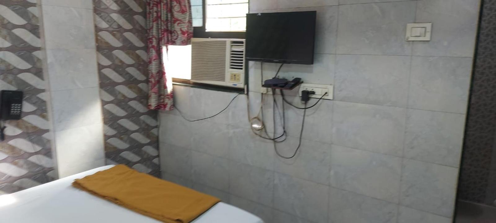 Glitz Hotels Sai Guest House - Nr Inorbit Mall Vashi Navi Mumbai Exterior foto